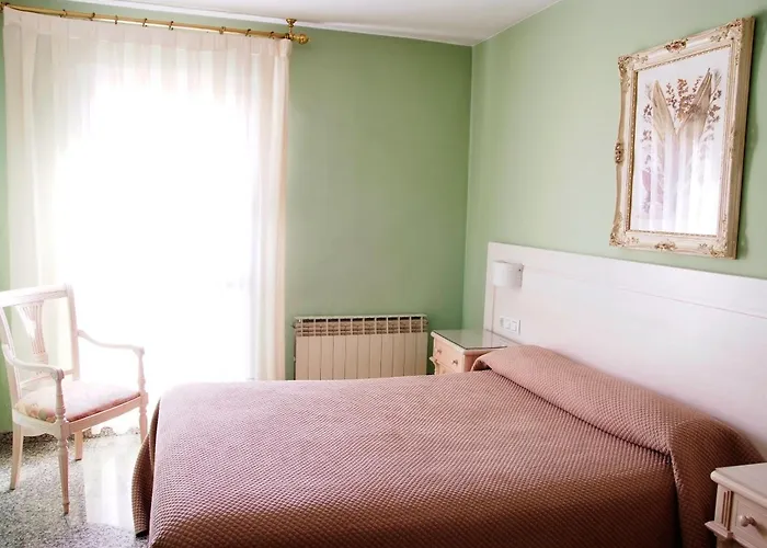 ホテル Restaurante Angeles *