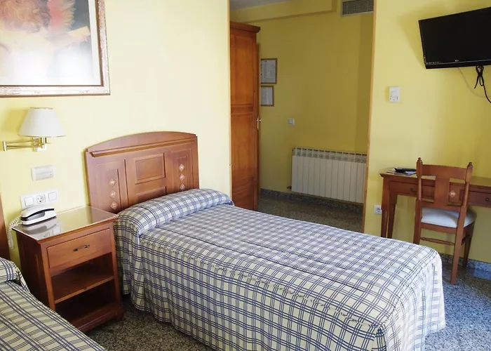 Restaurante Angeles ホテル Alagón